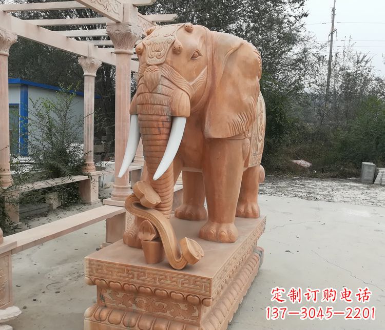 宁波鼻卷如意的大象晚霞红门口镇宅石雕