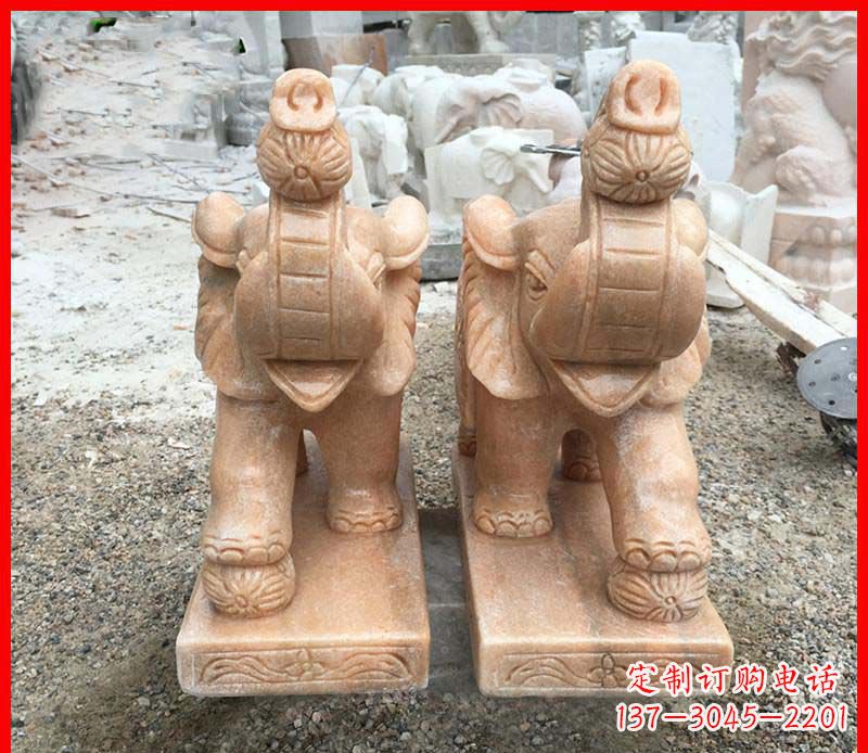 宁波鼻卷绣球的小象石雕