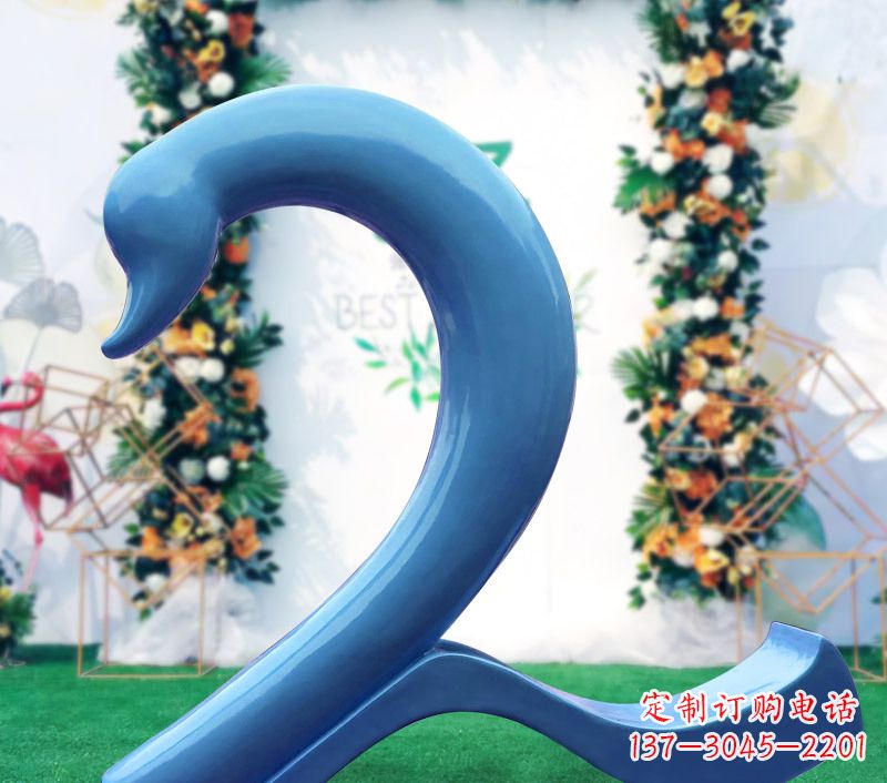 宁波玻璃钢爱心天鹅雕塑(右)