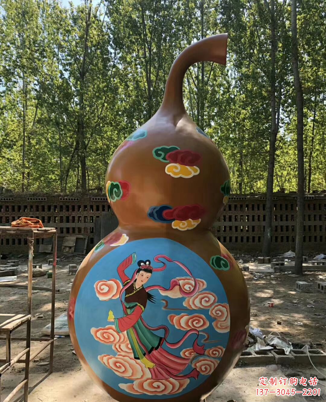 宁波玻璃钢彩绘葫芦雕塑
