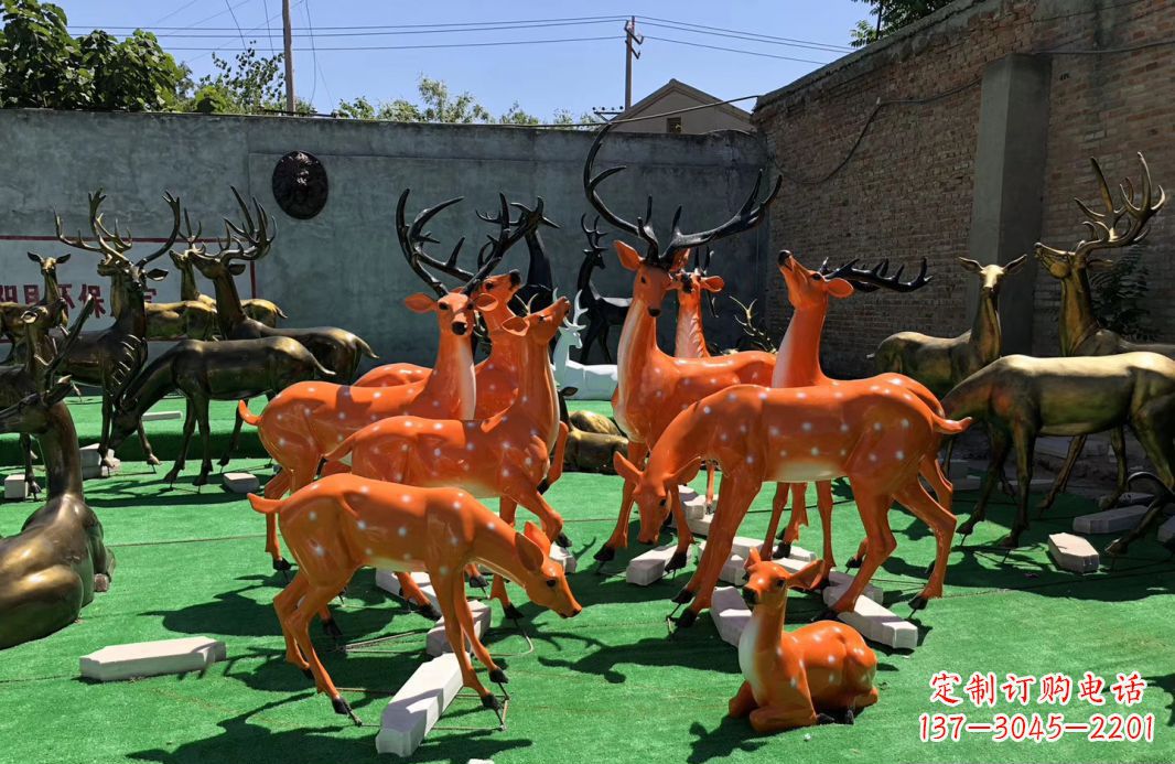 宁波玻璃钢彩绘梅花鹿雕塑别墅庭院仿真动物摆件