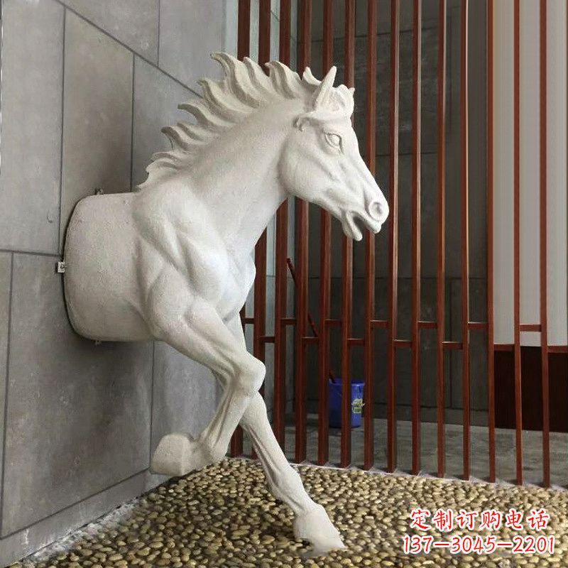 宁波玻璃钢创意马雕塑-穿墙而过的动物雕塑摆件