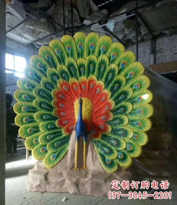 宁波玻璃钢仿真动物孔雀雕塑