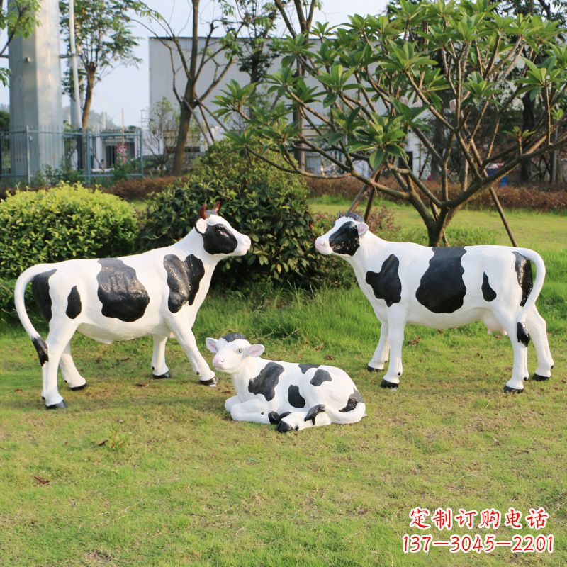 宁波玻璃钢仿真奶牛雕塑