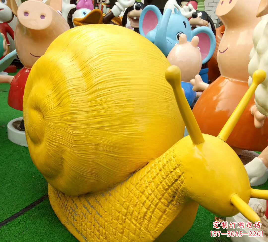 宁波玻璃钢仿真蜗牛 公园动物雕塑