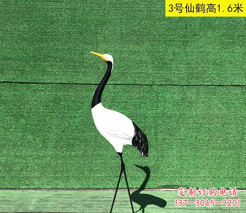 宁波火烈鸟雕塑玻璃钢的艺术之美