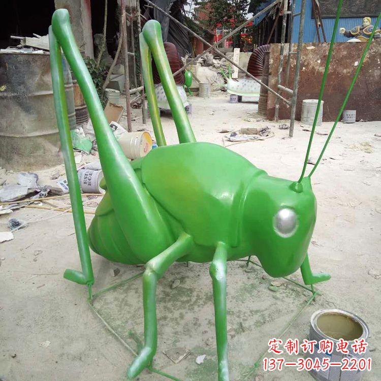 宁波玻璃钢蚂蚱蝗虫雕塑