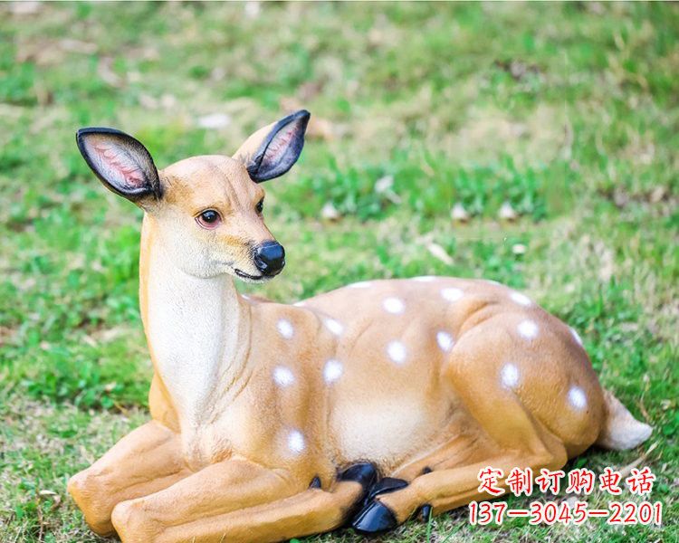 宁波玻璃钢卧姿梅花鹿
