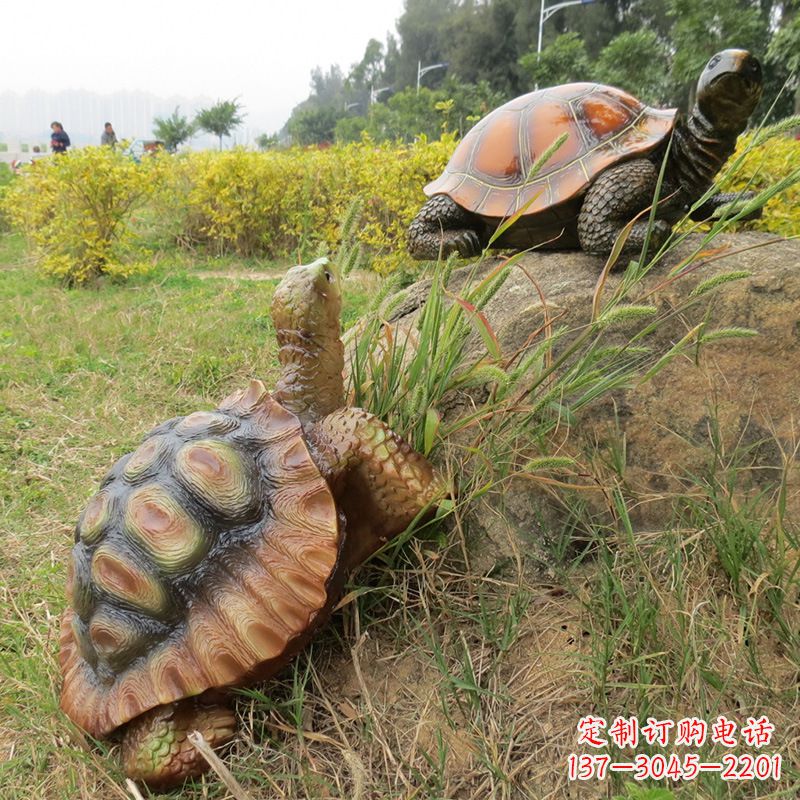 宁波玻璃钢乌龟园林草丛动物雕塑摆件