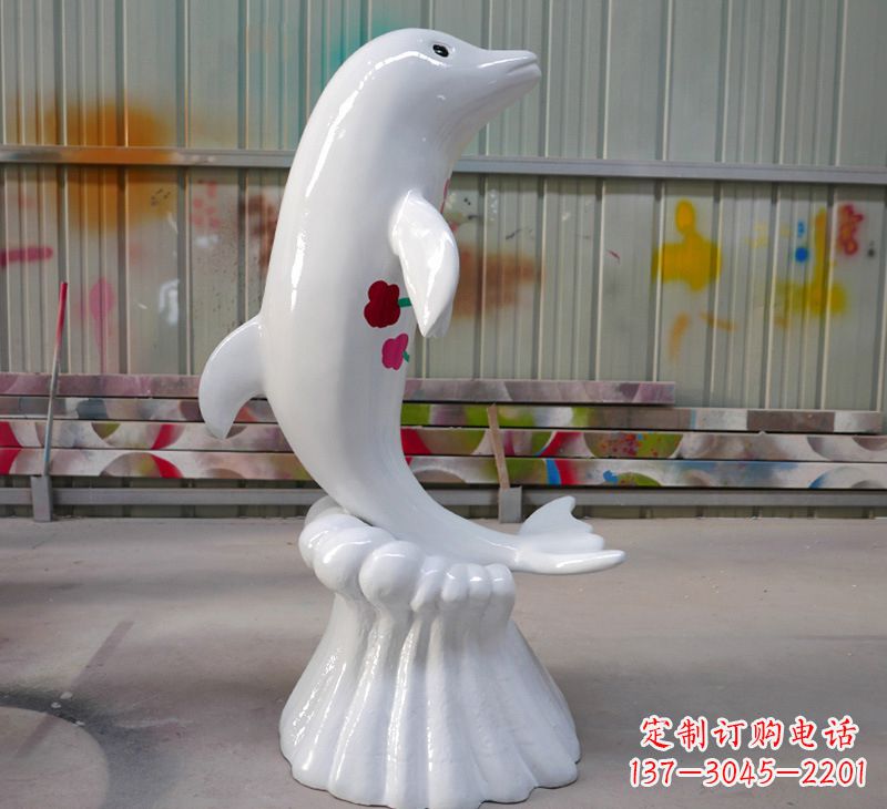 宁波海豚的魅力玻璃钢海豚雕塑