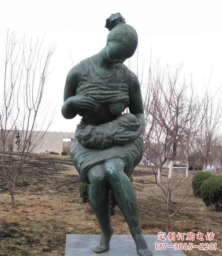 宁波哺乳的女人公园人物铜雕