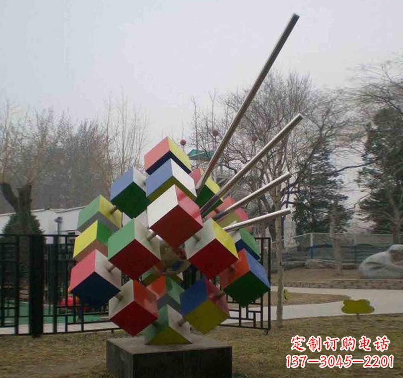宁波不锈钢彩色魔方雕塑艺术与智慧的结合