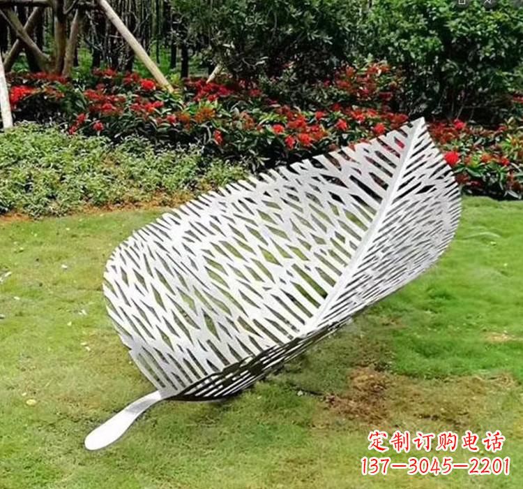 宁波不锈钢树叶雕塑艺术与美的结合