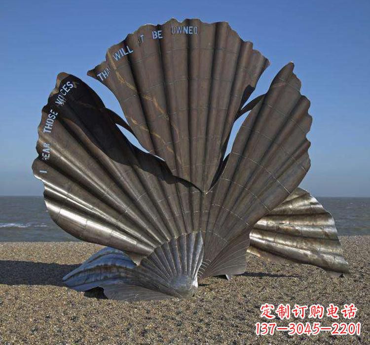 宁波不锈钢城市的扇贝雕塑——一座海洋文化的象征