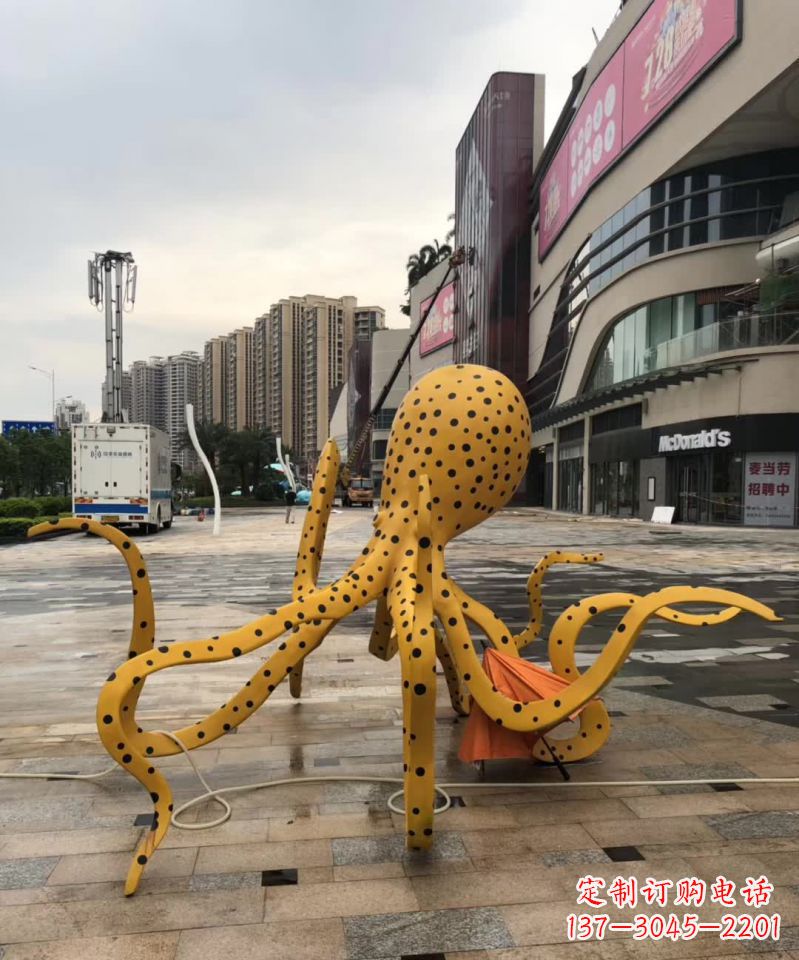 宁波不锈钢章鱼雕塑一座海洋之城的标志