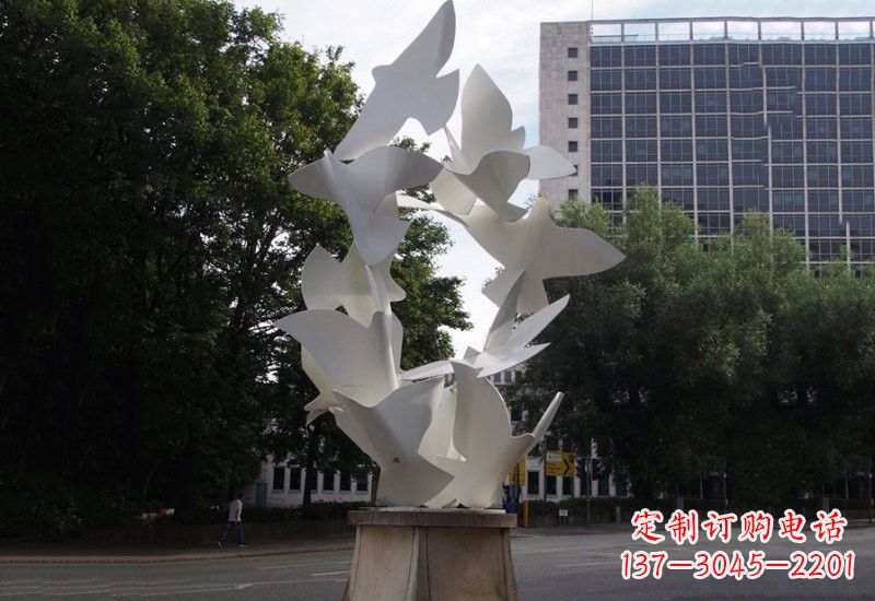 宁波美丽而宁静的不锈钢和平鸽雕塑