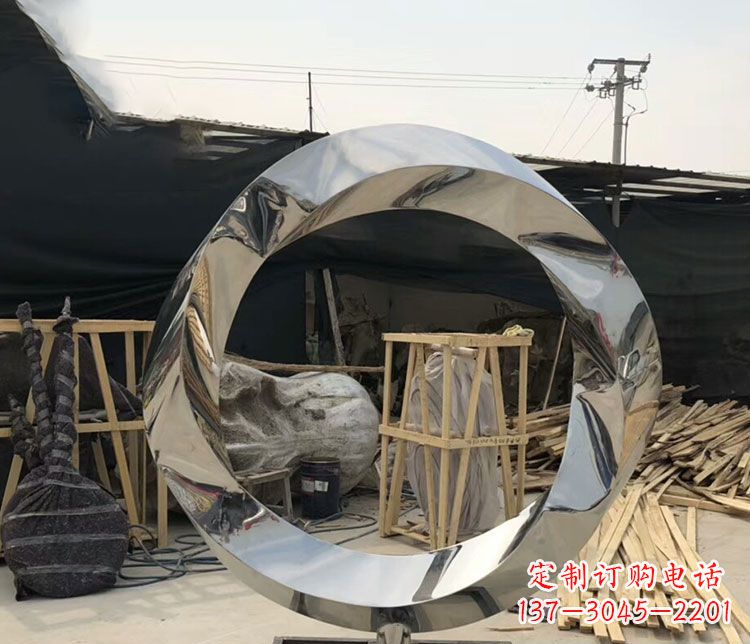 宁波不锈钢抽象镜面圆环雕塑