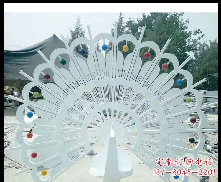宁波精美不锈钢孔雀雕塑