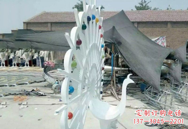 宁波不锈钢抽象孔雀雕塑 (3)