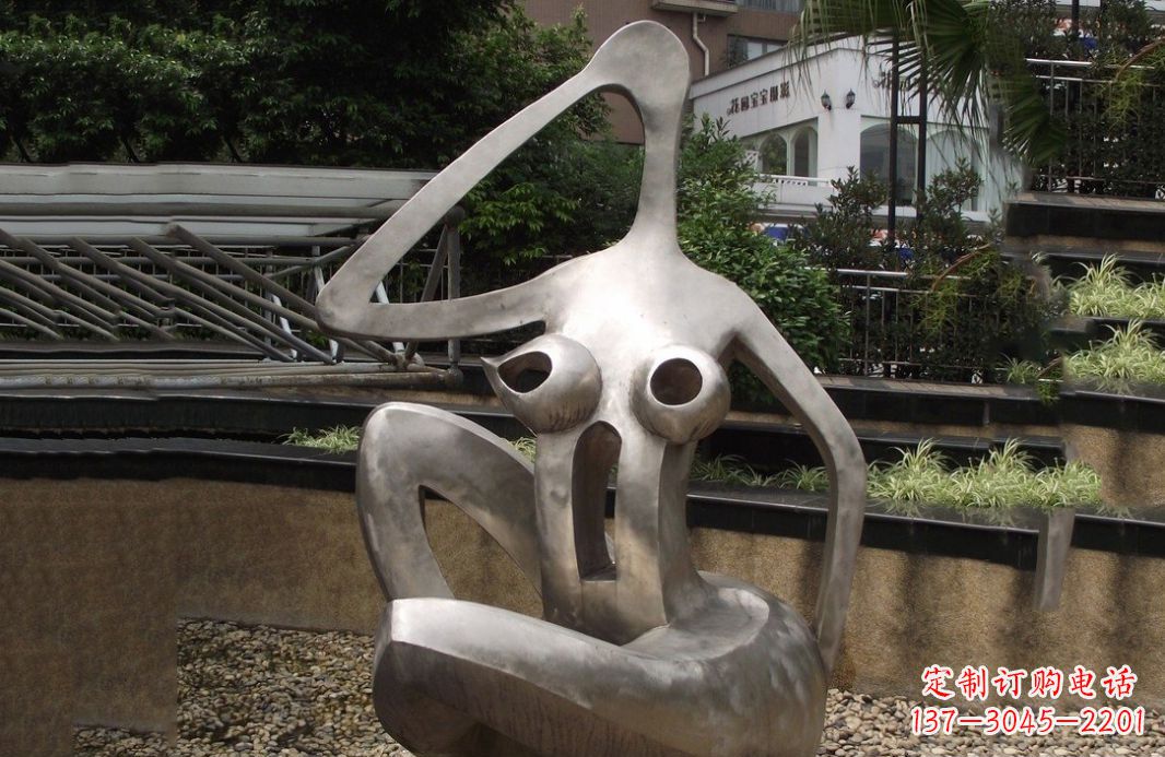 宁波精美的不锈钢女人雕塑