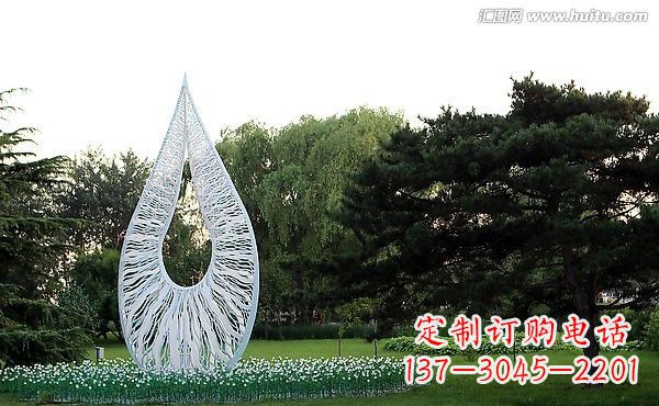 宁波流动的美丽——不锈钢水滴雕塑