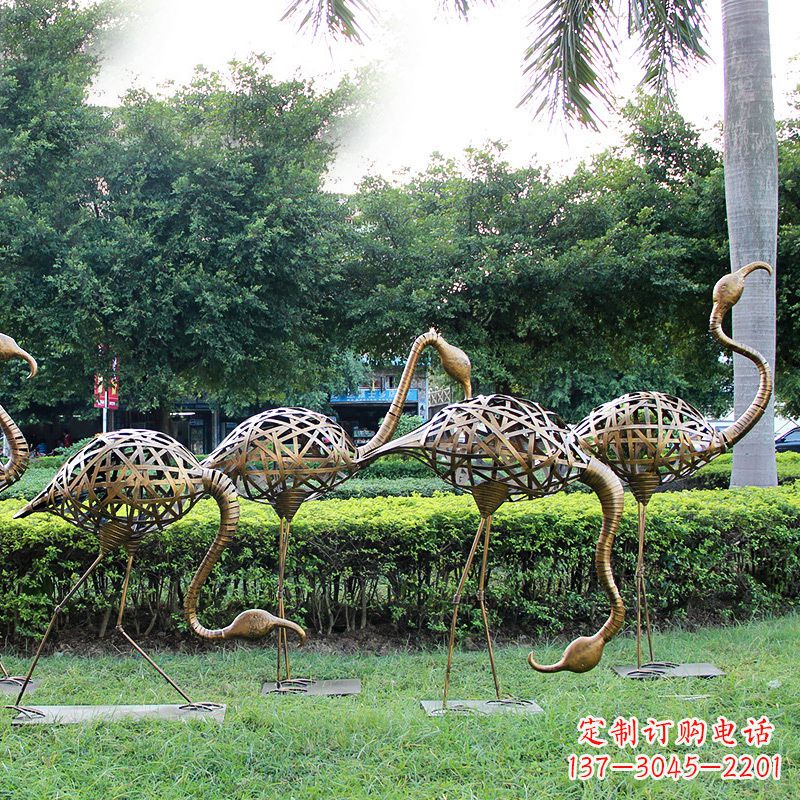 宁波不锈钢仙鹤雕塑摆件美丽的园林装饰