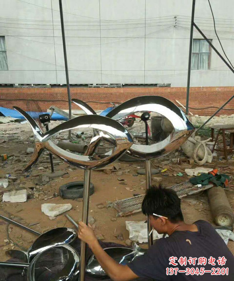 宁波不锈钢动物雕塑