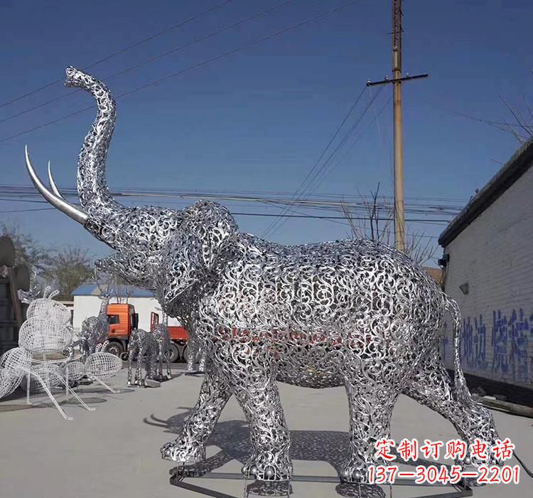 宁波不锈钢大象雕塑象征力量与美丽