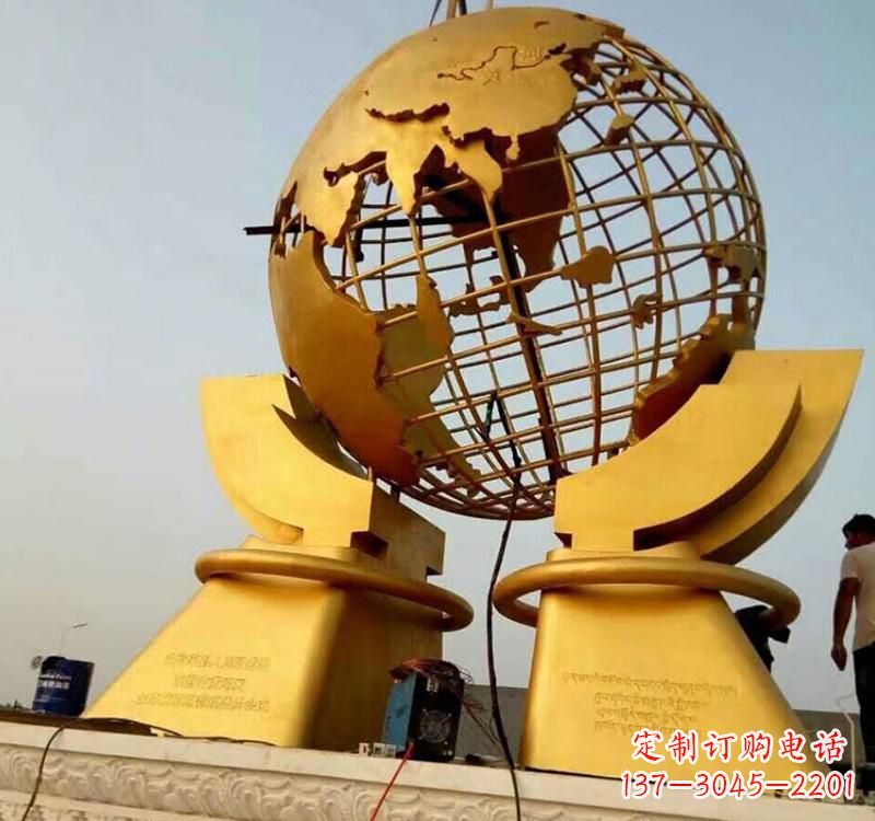 宁波不锈钢地球仪镂空雕塑以艺术展示地球的美
