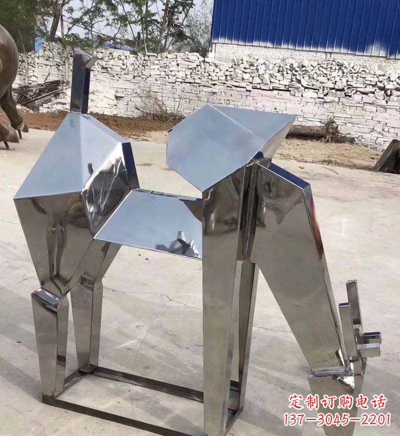 宁波不锈钢锻造的景观小鹿雕塑