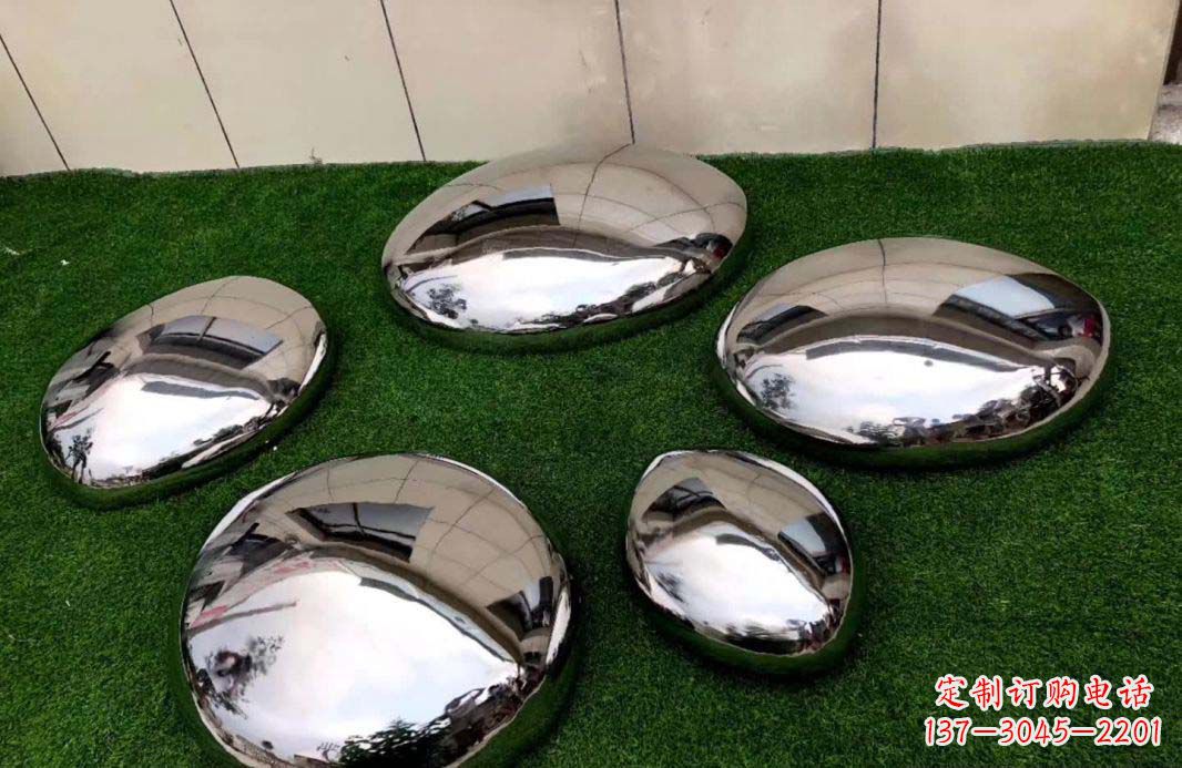 宁波不锈钢鹅卵石雕塑艺术品的精致之美