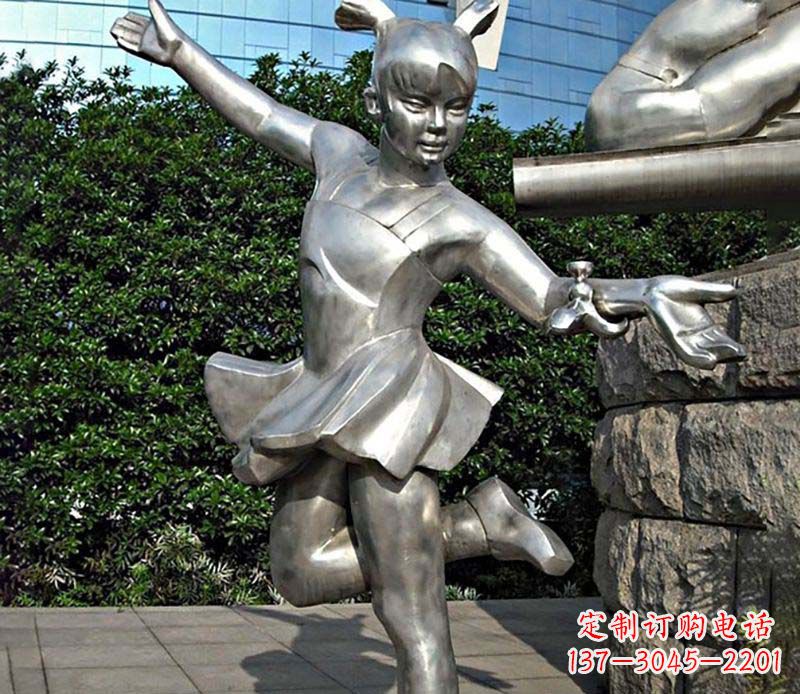 宁波不锈钢儿童踢毽子雕塑
