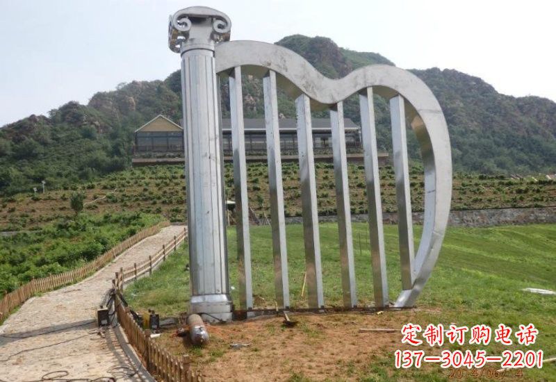 宁波不锈钢竖琴雕塑一曲轻柔的旋律