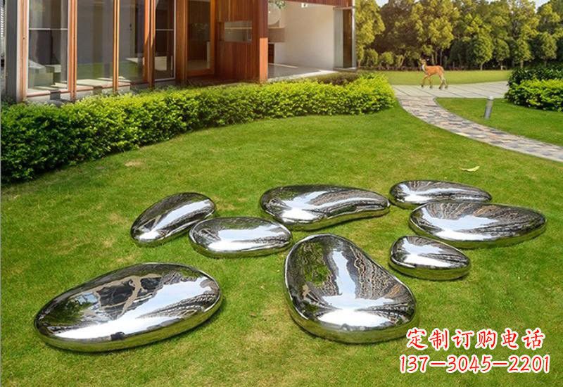宁波不锈钢公园镜面鹅卵石雕塑