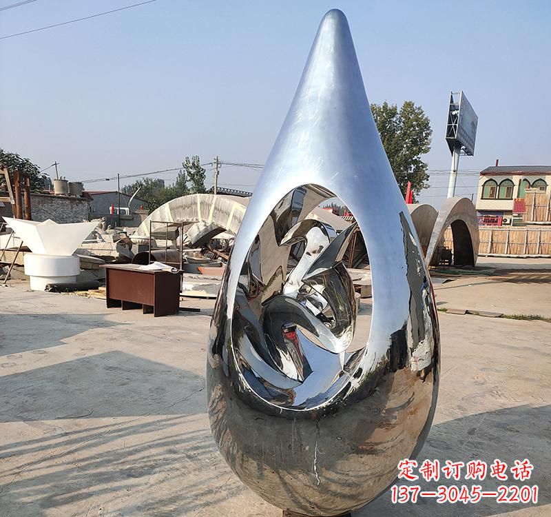 宁波不锈钢大水滴雕塑一座极致简约的艺术作品