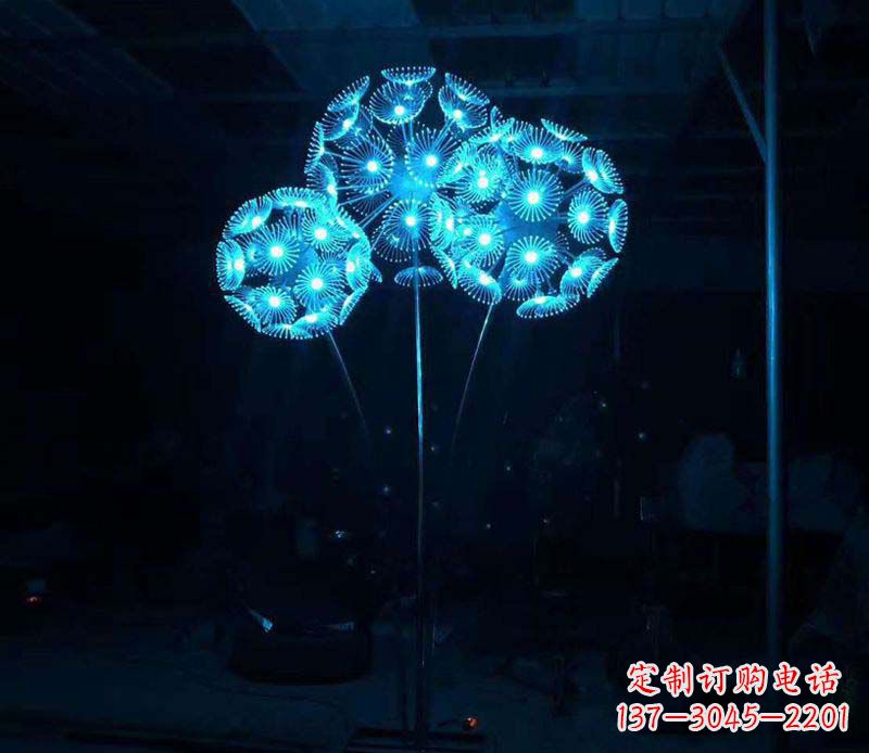 宁波不锈钢蒲公英雕塑——象征着美丽的自由