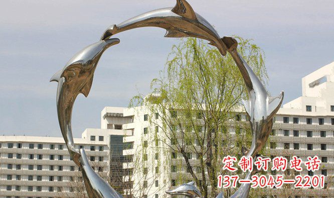 宁波海豚雕塑精美景观的象征
