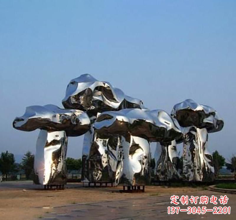 宁波不锈钢镜面蘑菇雕塑精致灵动的美学