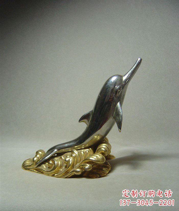 宁波海豚雕塑艺术的海洋之美