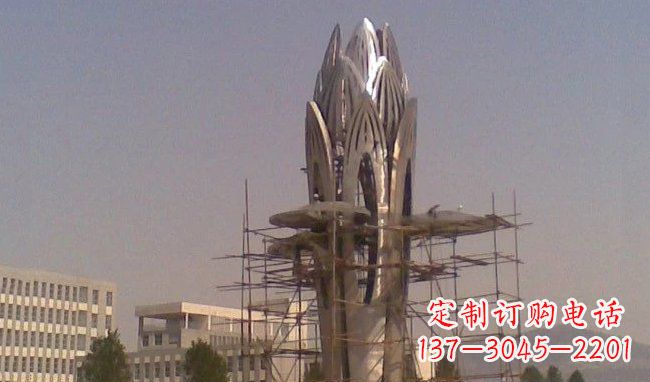 宁波不锈钢火炬雕塑精致而又耐用