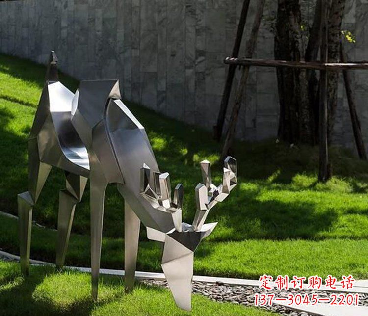 宁波不锈钢几何动物雕塑——点缀鹿公园美景