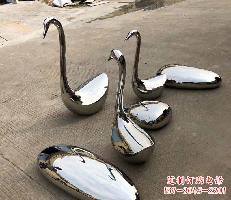 宁波精美绝伦的鹅卵石雕塑