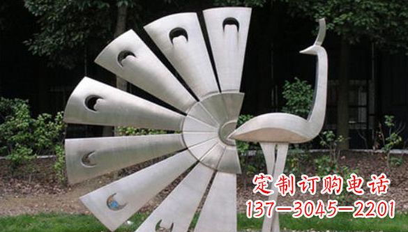 宁波不锈钢孔雀雕塑—景观中的瑰宝
