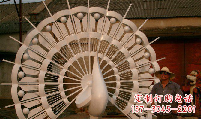 宁波不锈钢孔雀开屏雕塑