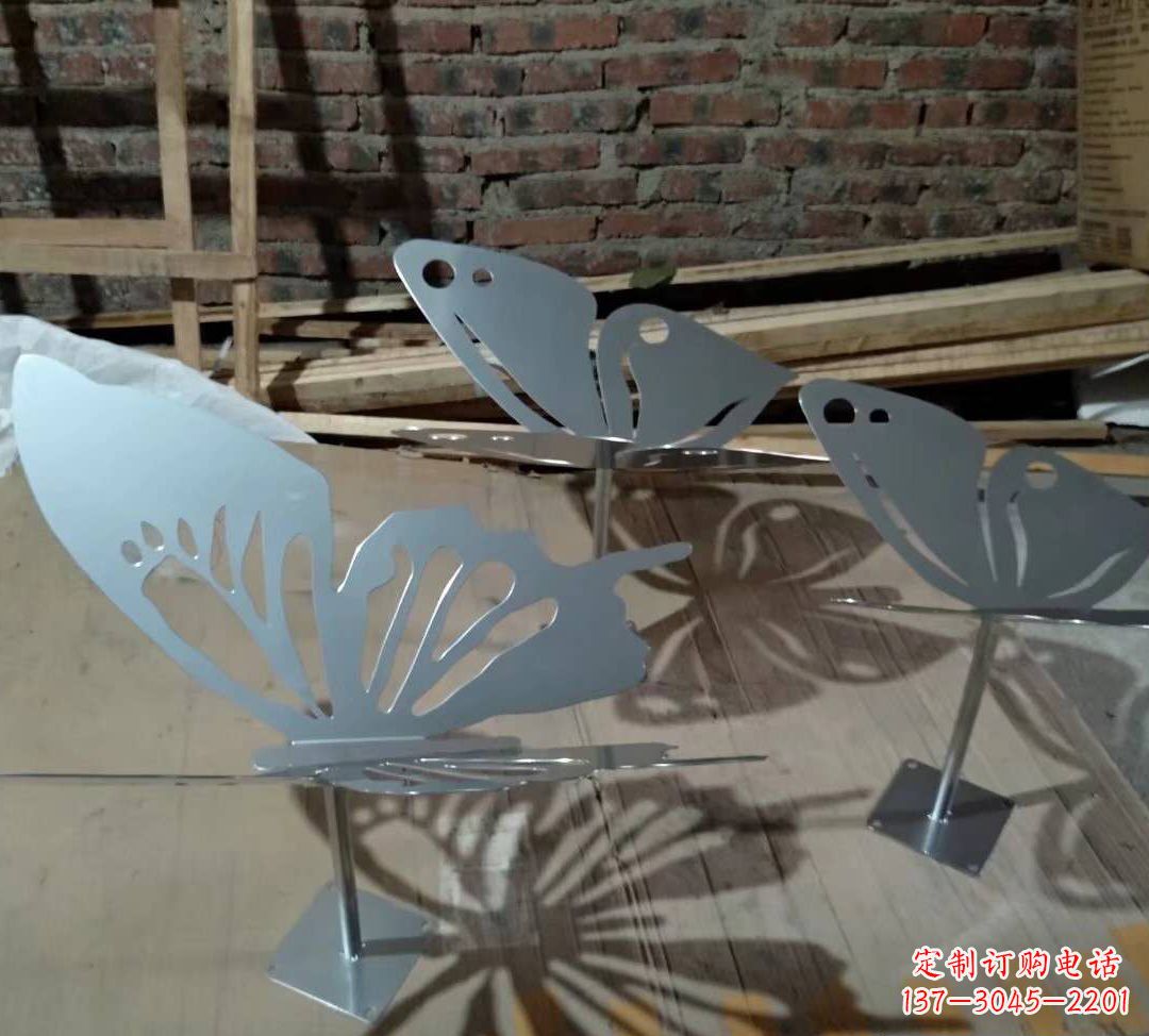 宁波蝴蝶之舞不锈钢镂空蝴蝶景观雕塑