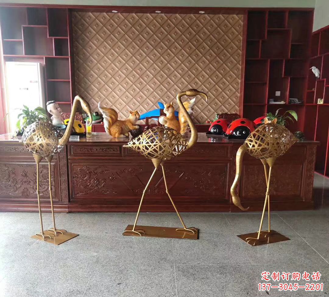 宁波不锈钢火烈鸟雕塑——熠熠生辉