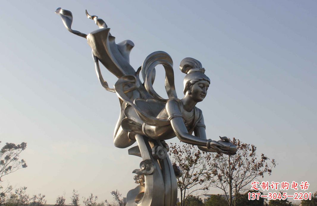宁波蟠桃祈福精美不锈钢雕塑
