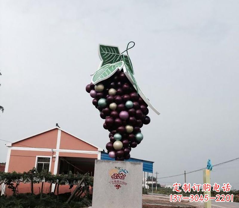 宁波精美绝伦的不锈钢葡萄雕塑
