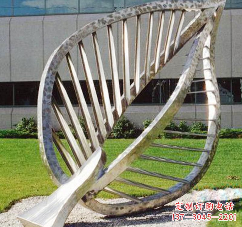 宁波不锈钢树叶镂空景观雕塑精美而古朴