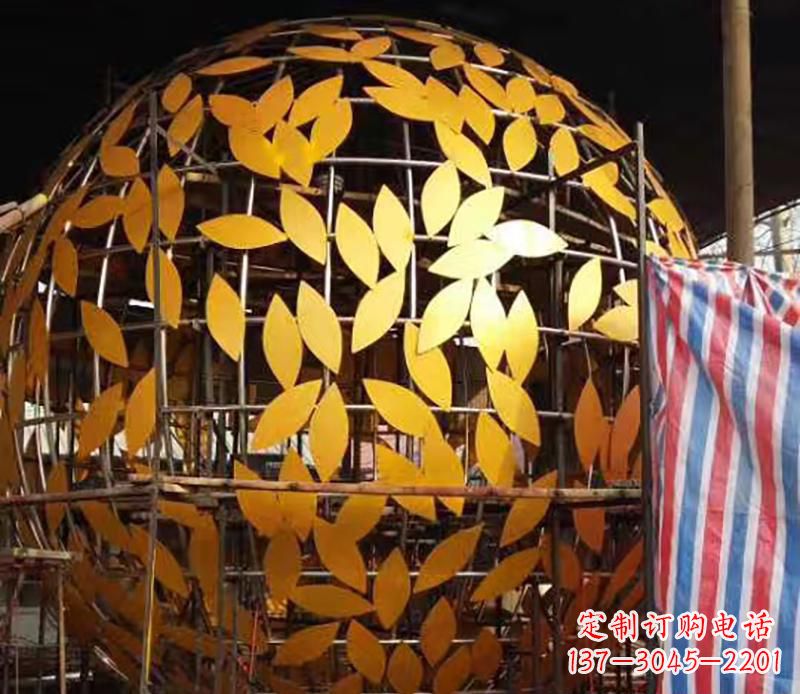 宁波不锈钢树叶镂空球景观雕塑